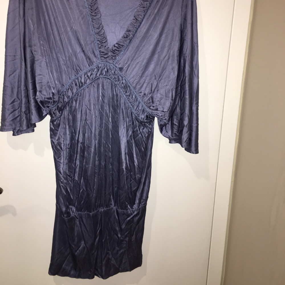 Dress - Picture 3 of 5
